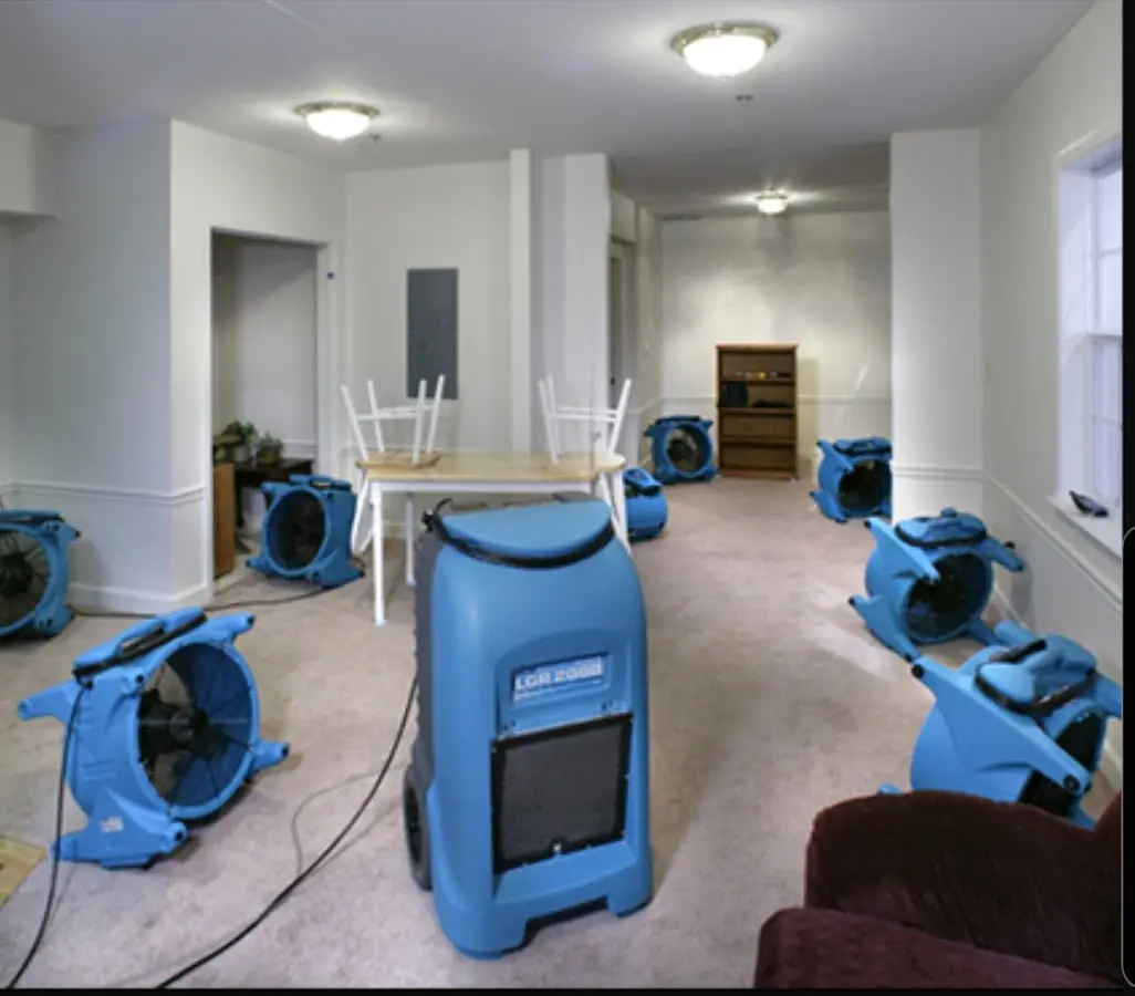 Air movers and dehumidifier setup for Water Damage Restoration in South Heidelberg