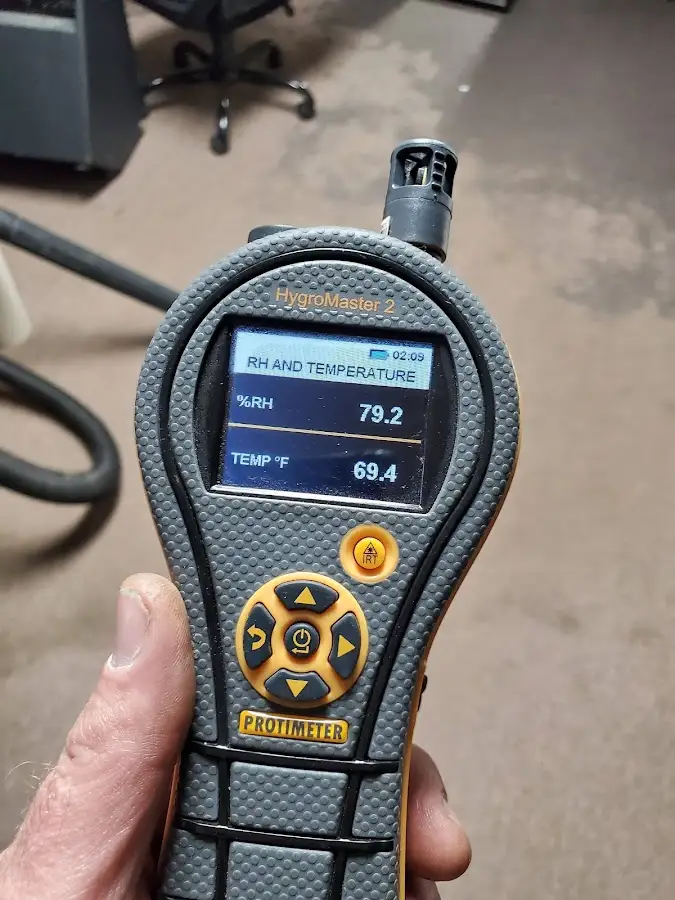 Moisture meter humidity assessment for Mold Remediation & Removal in South Heidelberg